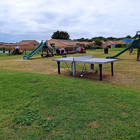 Un Coin De Paradis Campsite